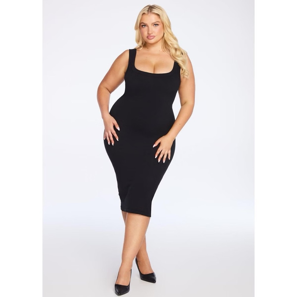 Stretchy Tank Midi Black Dress